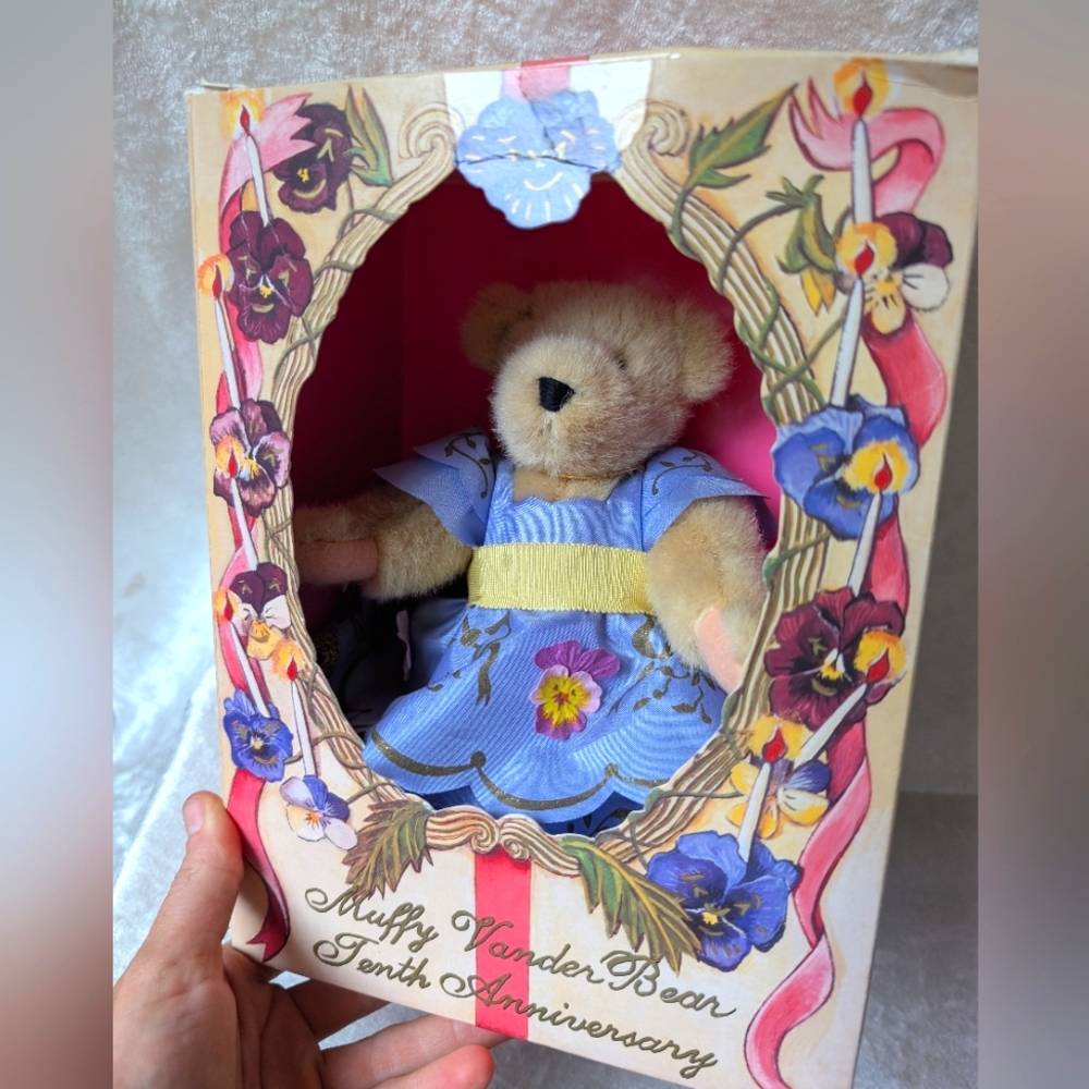Muffy Vander Bear 10th Anniversary New Inbox With Crown Opened